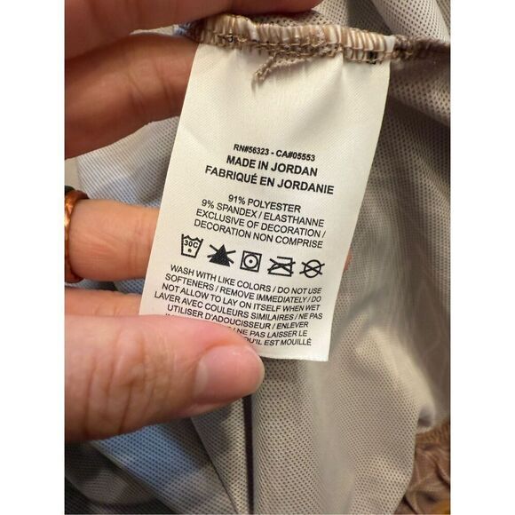 Nike Brown Tan White Pro Cover Up Mesh Sheer Pullover Hoodie Size Medium - Picture 8 of 8